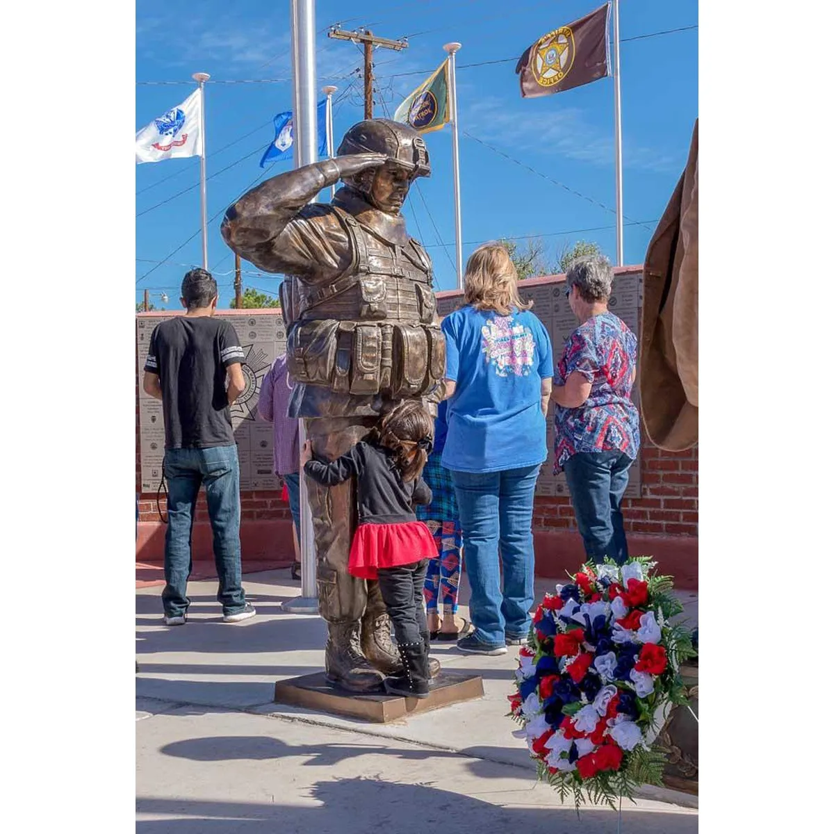 Bronze Saluting Soldier Statue