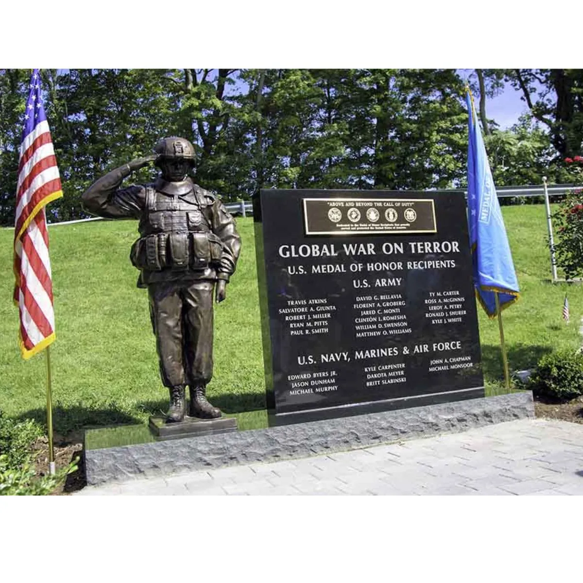 Bronze Saluting Soldier Statue